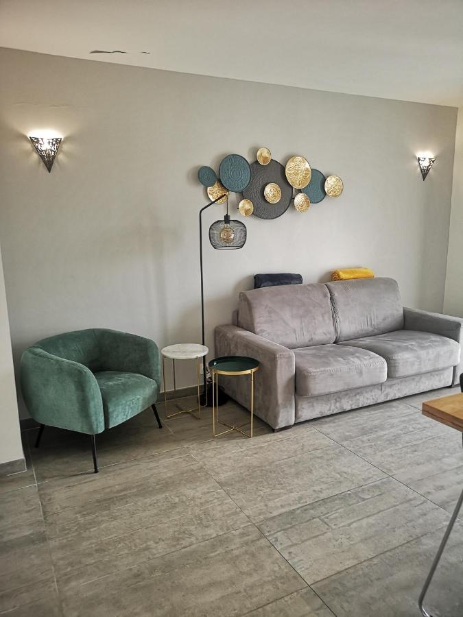 Appartement Contemporain Le Vendome A 90M De La Plage Le Grau-du-Roi Bilik gambar